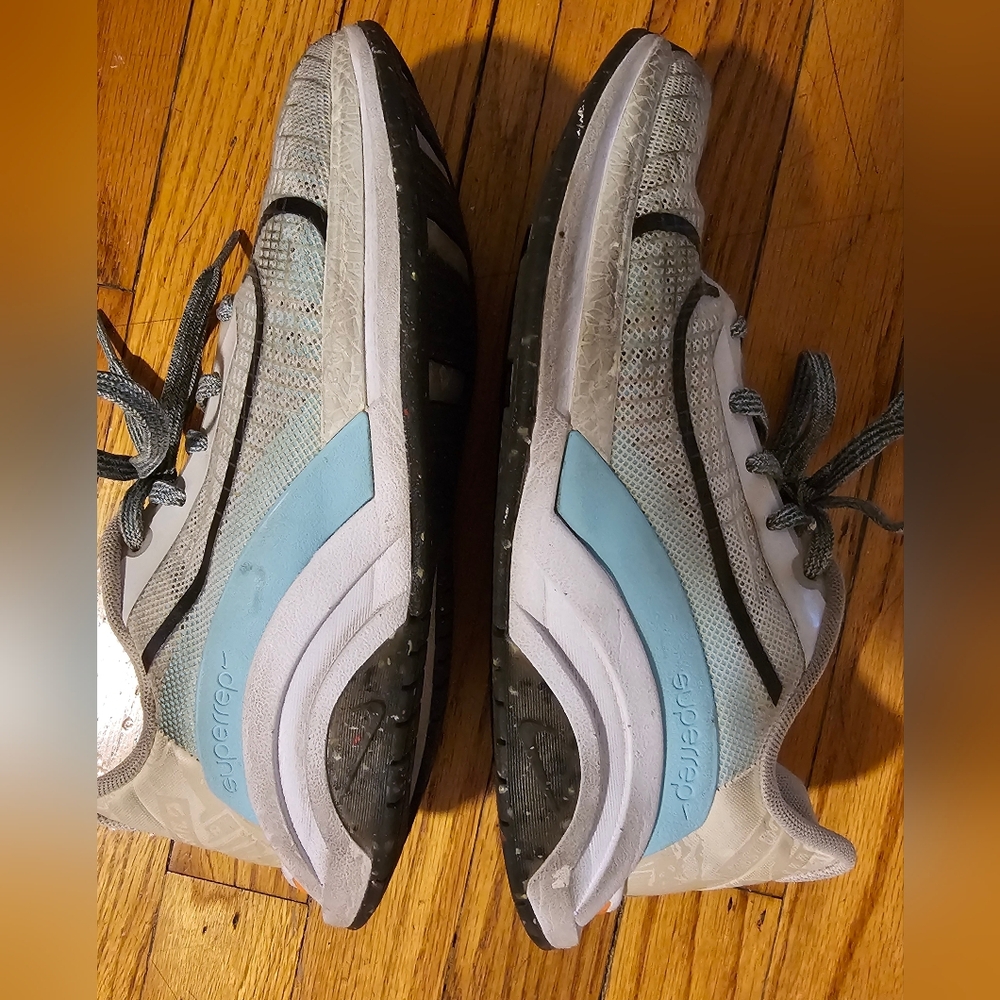 Nike ZoomX SuperRep SurgePlatinum Tint (Women's).